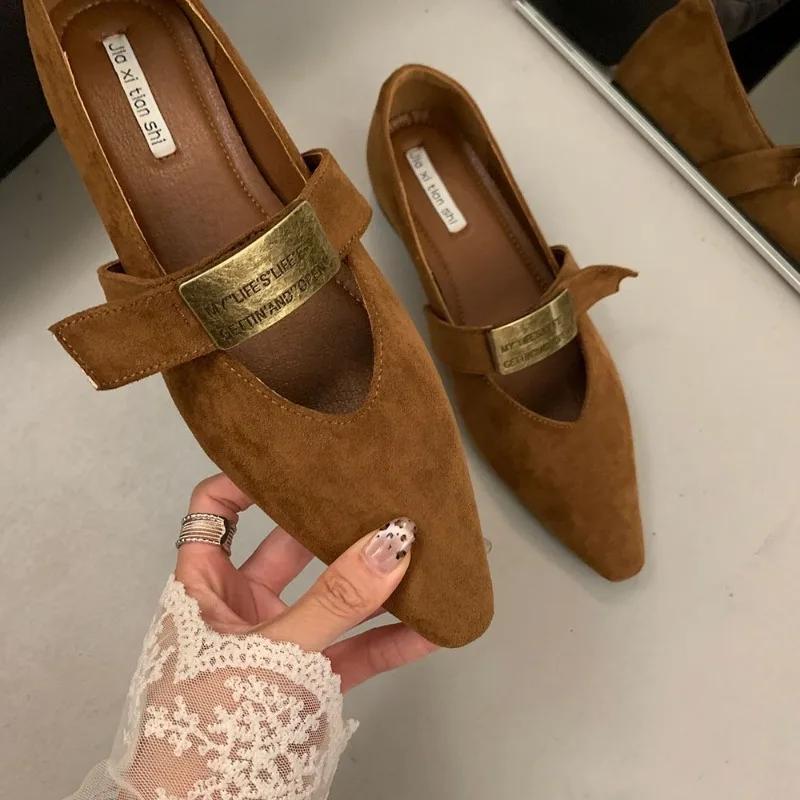 Dámské boty   Výprodej Nazouvací dámské baleríny Módní kovová dekorace Společenské baleríny Dámské Sexy špičaté baleríny na nízkém podpatku