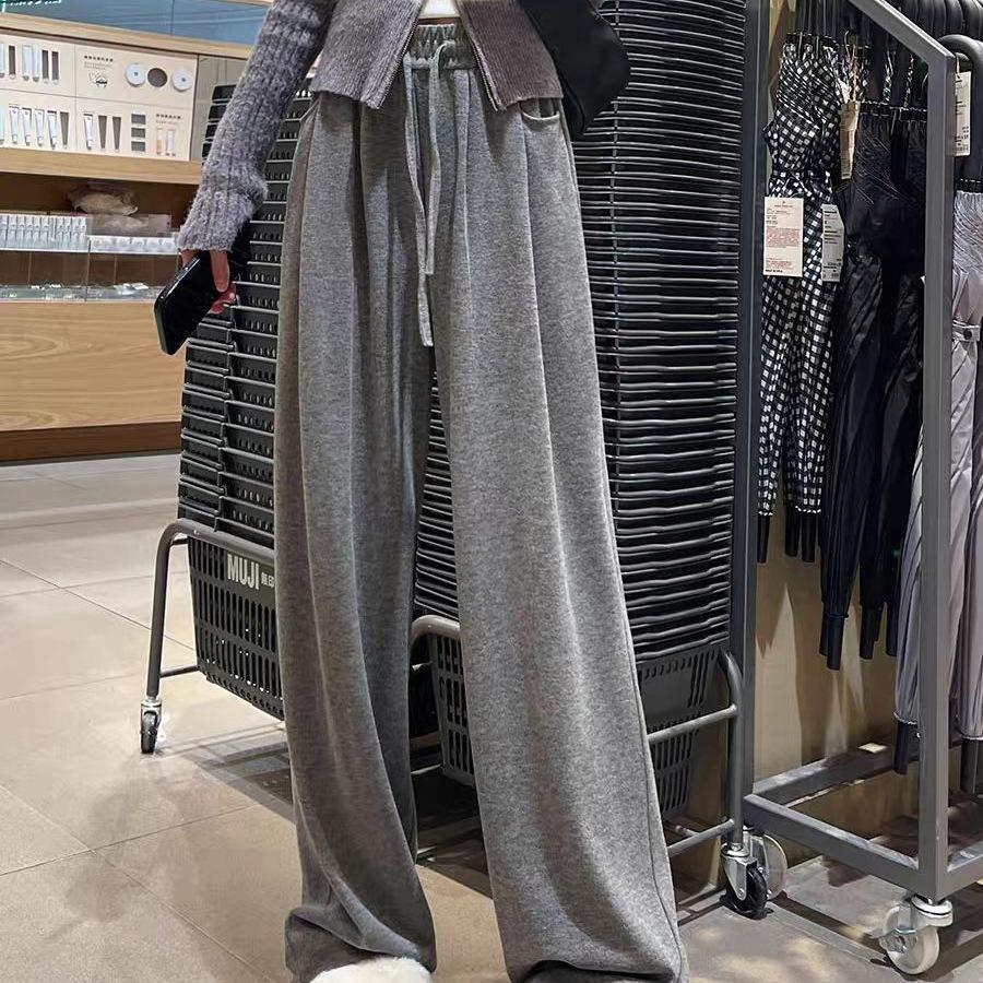 Petite Women's High-Waisted Velvet Pants: Thick, Glutinous Rice Texture, Casual, Slimming, Loose, Straight & Wide Leg, Floor-Length for Autumn/Winter.