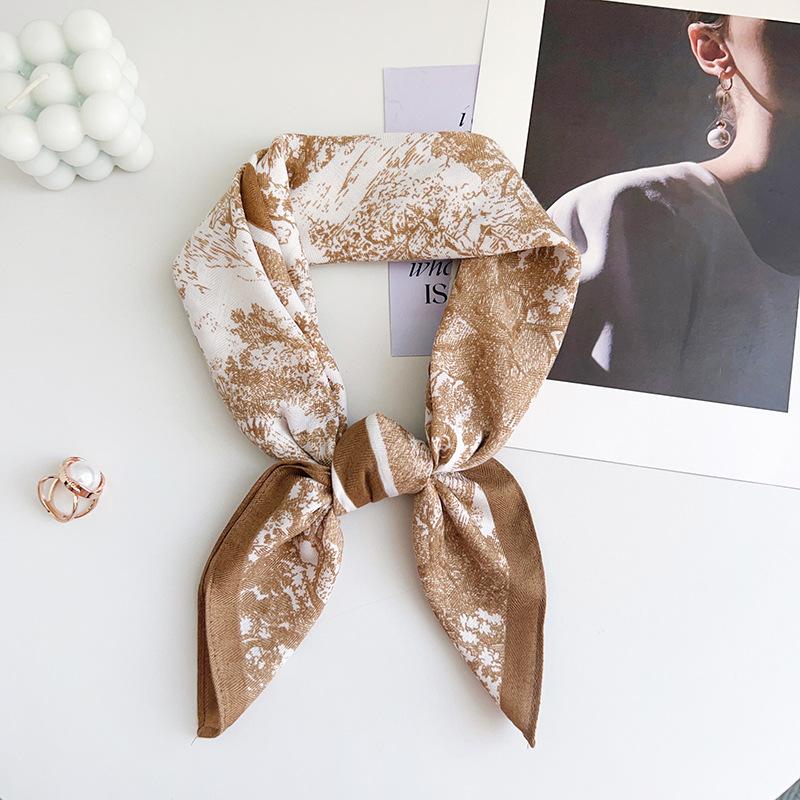 New Korean version of retro literary and artistic small square scarf silk scarf neck small scarf thin breathable skin-friendly scarf shawl