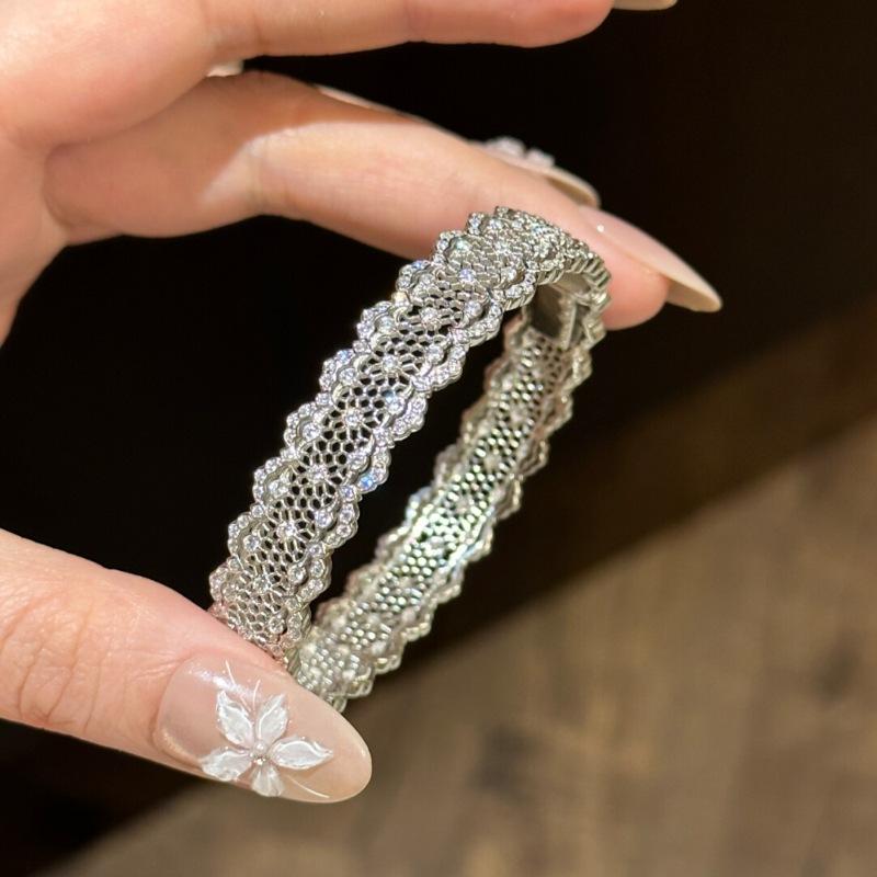 Inlay Diamonds Lace Hollow Out Starry Sky Bracelet Rings For Women Court Style Mesh Retro Fashion Design Jewelry Sets