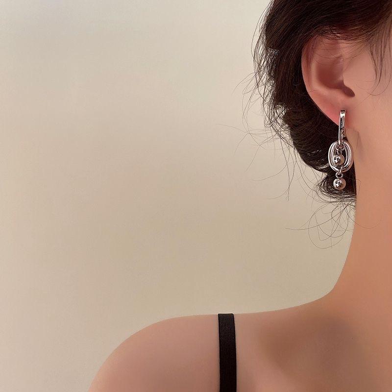 Fashion Irregular Metal Pendant Earrings for Women Personalized Geometric Circle Splicing Earring Ladies Girl Travel Accessories