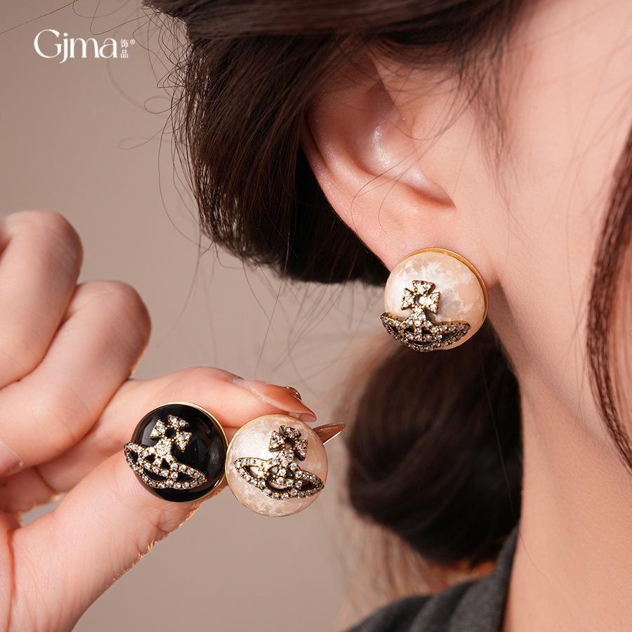 European and American Retro Zircon Saturn Geometric Pearl Earrings Light Luxury Stud Earrings Personalized Earrings Women
