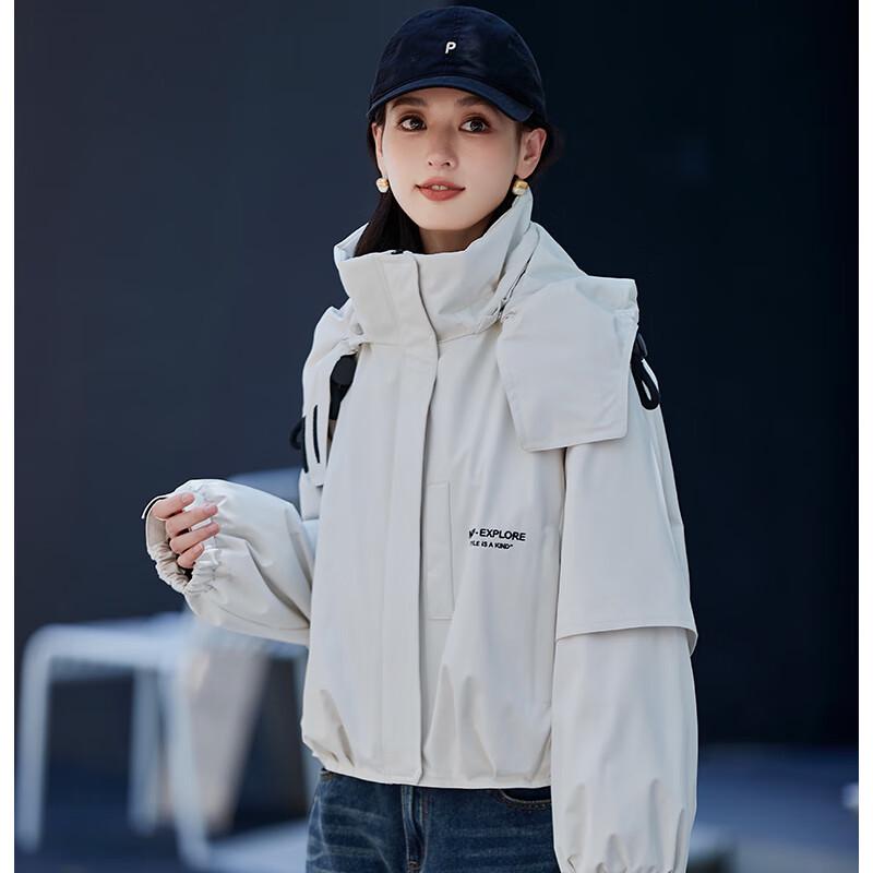 

Женский короткий зимний пуховик Fengxun S