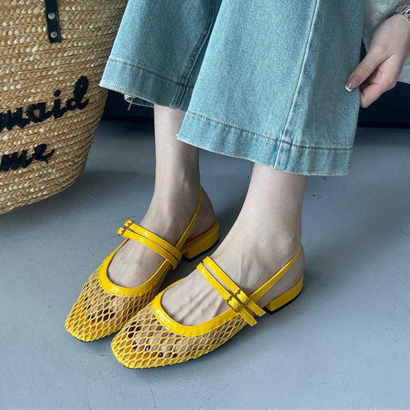 

Женские сандалии лето новые сетка модная сумка голова полушлепки плоская подошва мягкая подошва полые женские туфли 43 жёлтый