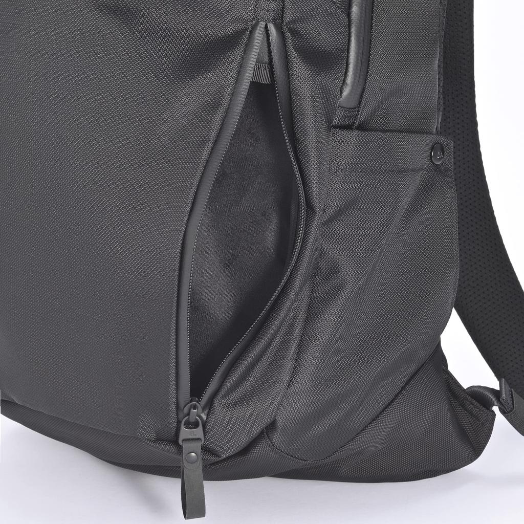 Ace Gene Business Backpack, B4 Size Compatible, Water-Resistant, Fits 15.6-inch Laptops, Air Mesh Backing, Rugmaster No. 67813, Men's, Black