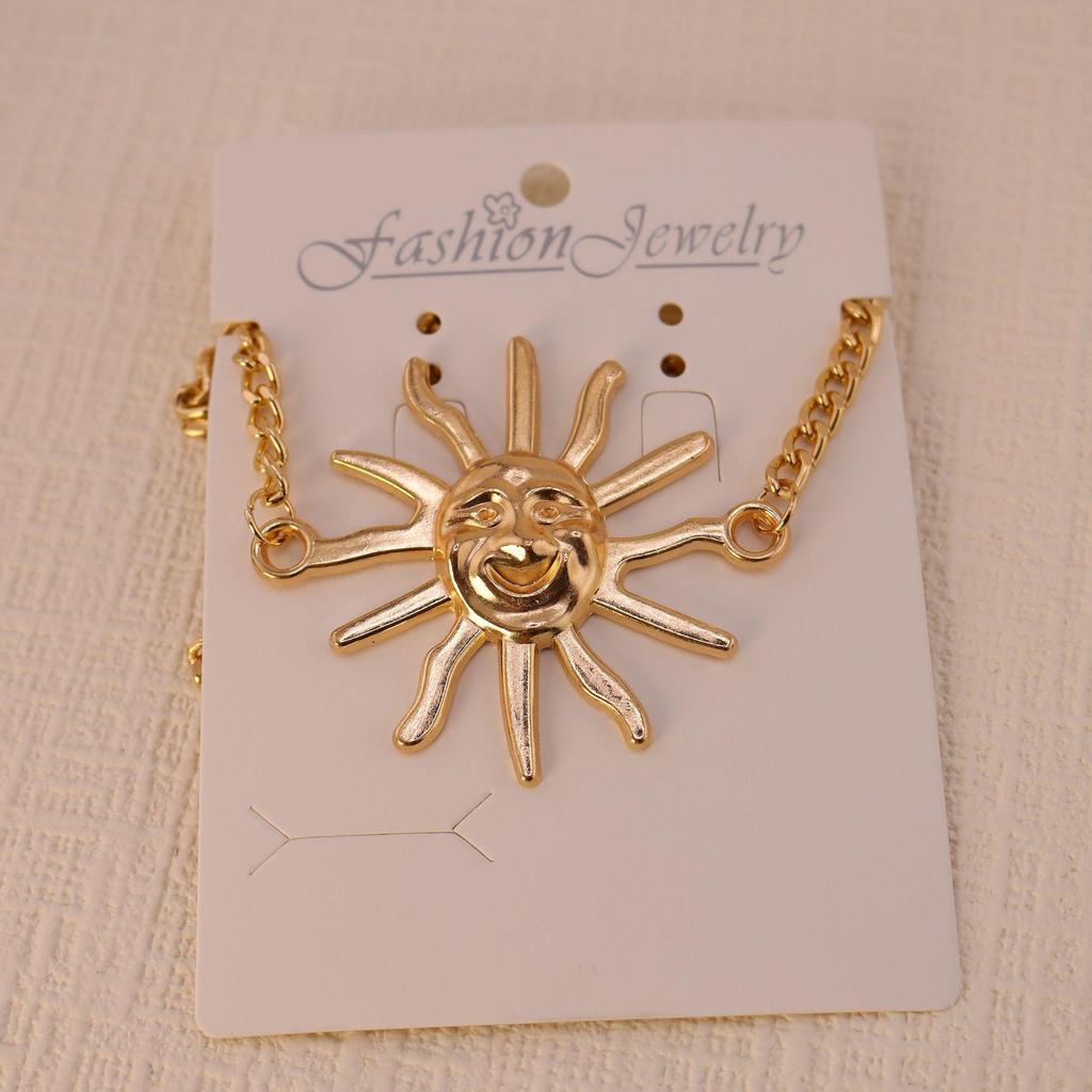 Versatile Retro Sun & Moon Smile Necklace with Sunflower Face Pendant