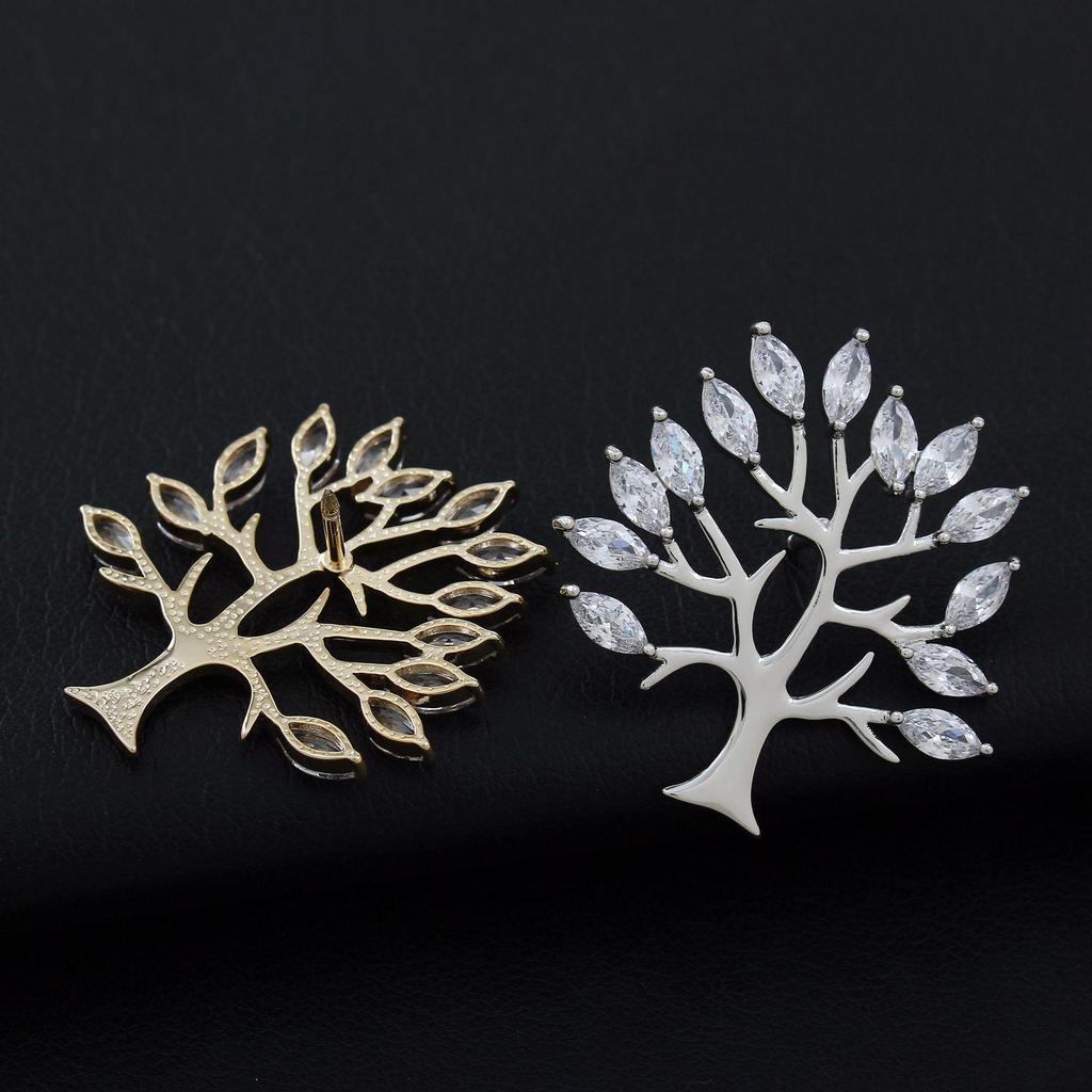 Luxury Zirconia Brooch: Fashionable Unisex Corsage with Anti-Exposure Lapel Buckle
