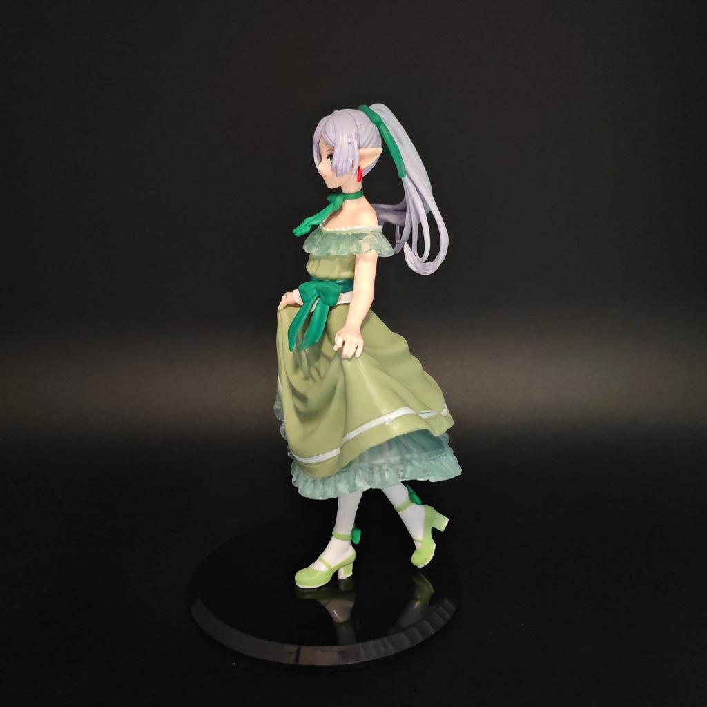 Frieren Beyond Journey End Anime Figure Green Dress Elf Girl Collectible Pvc Model Desktop Decoration For Anime Fans Collectors