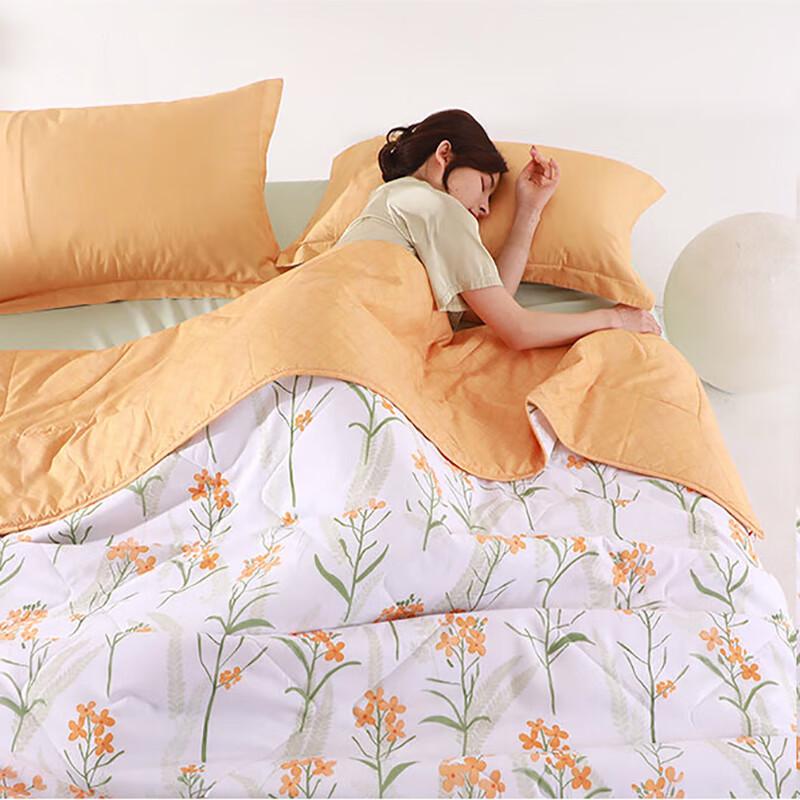 Hengyuanxiang Soft Floral All-Season Quilt