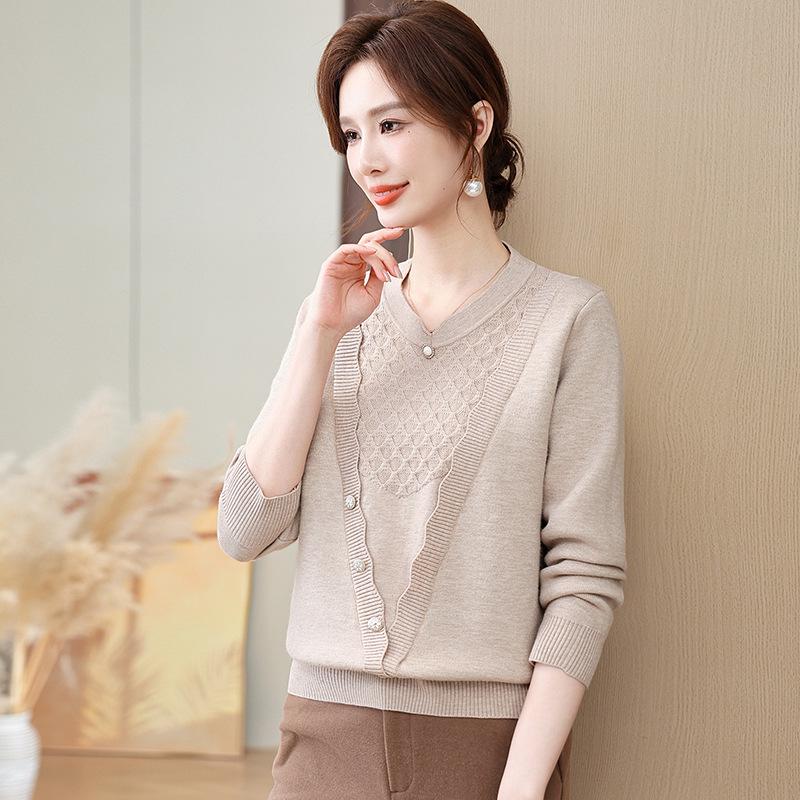 Women's Fashionable Winter Fleece-Lined Two-Piece Sweater Top for Middle-Aged and Elderly