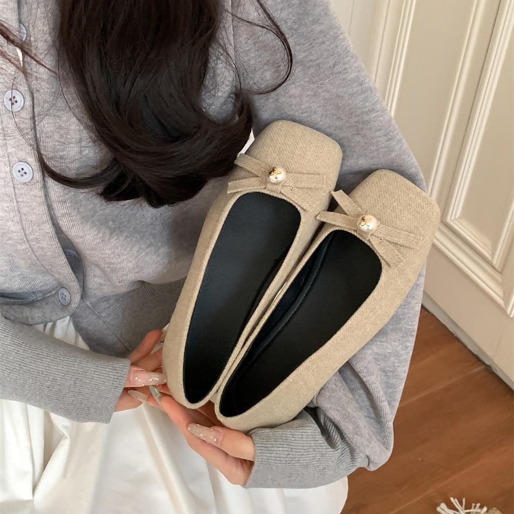 Grape Mother Spring New Single Shoes Women's French Soft-soled Grandma Shoes Comfortable Soft-soled Not Tired Feet Flat-soled Casual Shoes Women