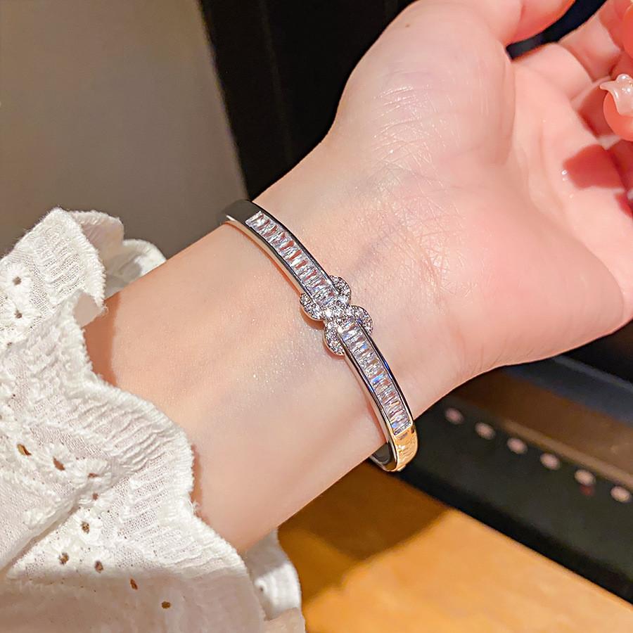 Light Luxury Alphabet Bracelet Copper Plated For Women Fashion Casual Jewelry