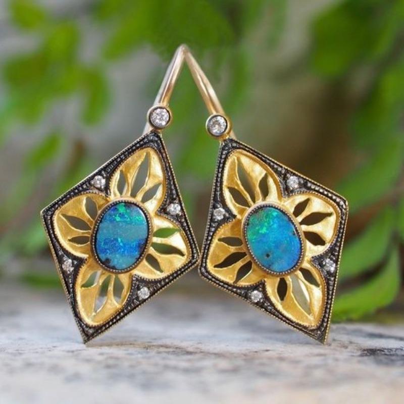 Vintage Oval Blüte Inlay Blau Stein Hohl Ohrringe Geometrische Kreativität Gold Farbe Hängende Ohrringe für Damen Schmuck