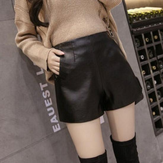 Spring 2025 Women's High Waist Plaid Pleated Skirt - Black A-Line Slimming College Style