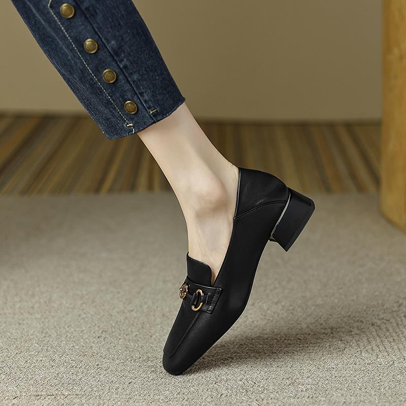 2025 New Versatile Single Shoes Thick Heel British Small Leather Shoes Genuine Leather Medium Heel Women's Shoes One Pedal Loafers Women