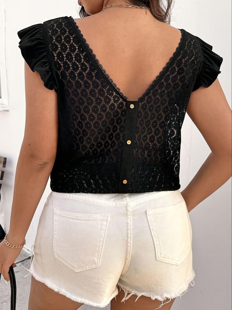 Plus Size Women's Lace Patchwork Button-Decorated Short Sleeve Top