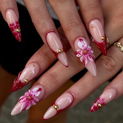 Women Trendy Manicure Patches Pink Nude Red Hue 3D Stereo Flower Gold Rivet Long Pointed Press On Nails For Sweet Cool Style