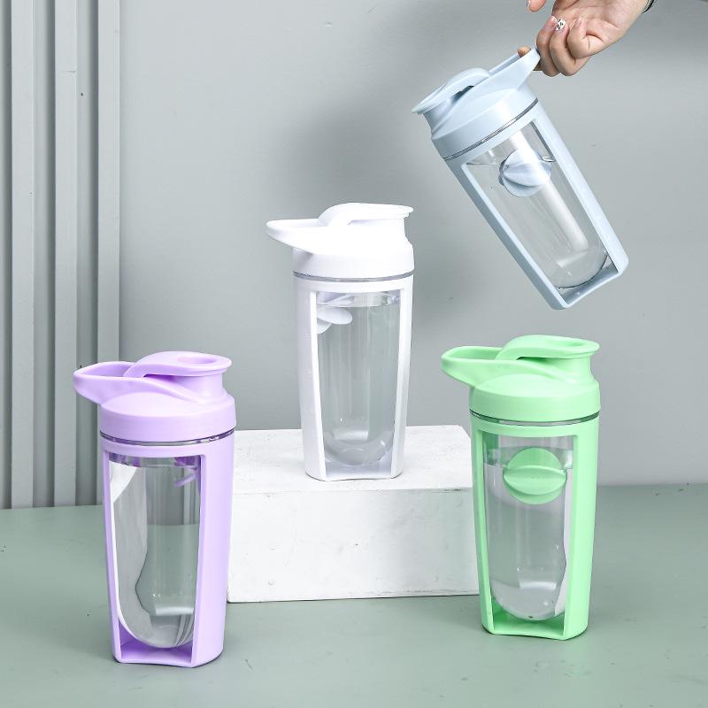 Portable Double-Layer Fitness Shaker Cup for Smoothies & Protein - Ideal Sports Gift for Men & Women, with Scale