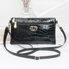 Fashion new glossy patent leather women's bag messenger bag casual alligator pattern women's clutch bag women's small bag