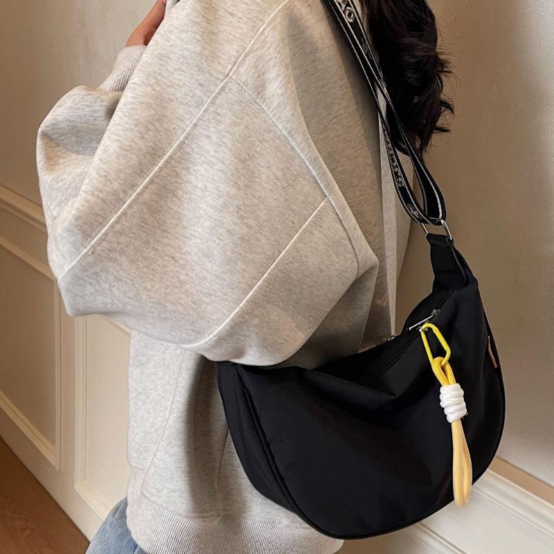 Large capacity bag oblique span bag women's commuter versatile fashion portable casual dumpling bag shoulder bag