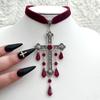 Collana Girocollo con Ciondolo a Croce Grande Stile Retrò Colore Rosso Outfit Punk Collana Girocollo Vintage Aspetto Vintage Collana Girocollo con Croce Goth Stile Y2k