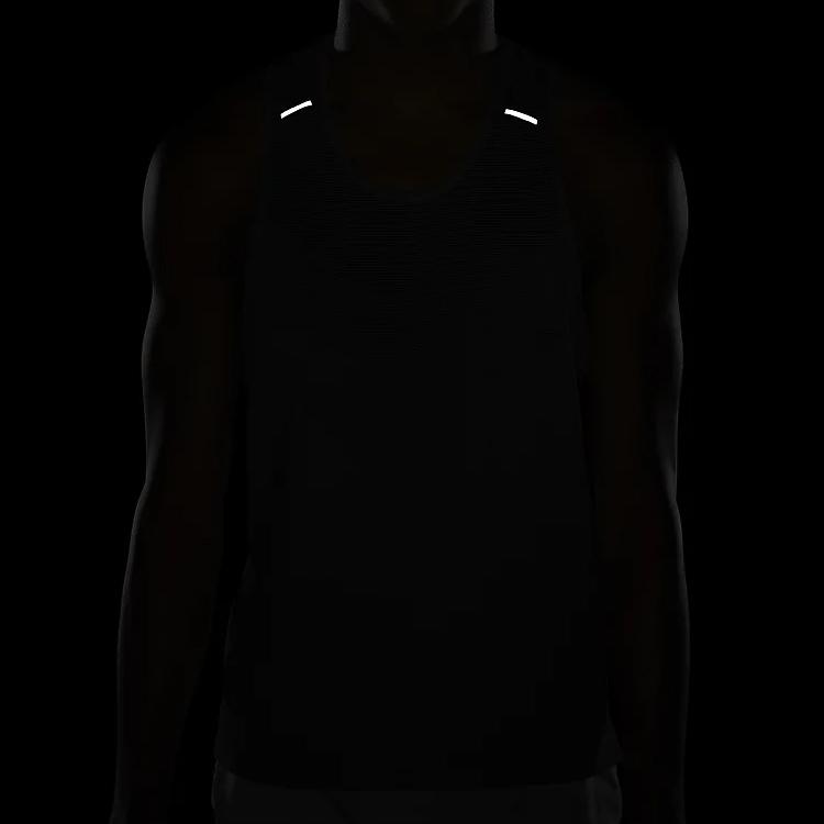 Nike Run Division Adapt Solid Color Comfortable Running Vest Men tops Black CU5543-010