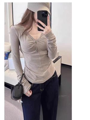 Bluzki – Pulowery i longsleeve