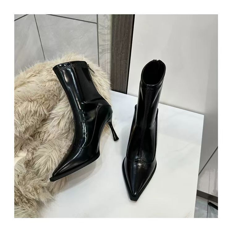 High-heeled short boots women's 2025 autumn and winter new Korean version versatile pointed ankle boots French retro brown elastic thin boots