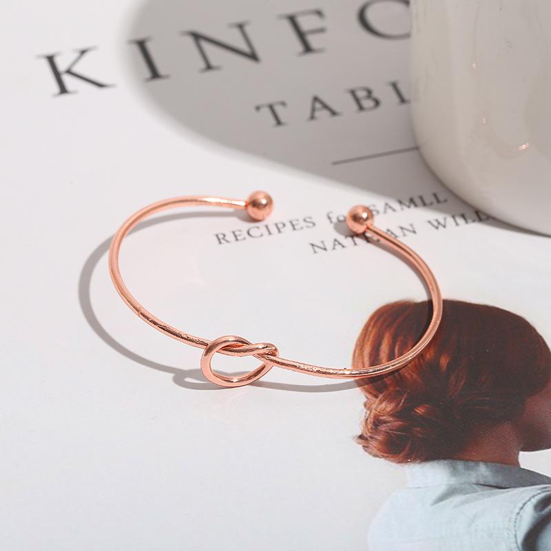 Fashion Style Simple Concentric Knot Knot Senior Sense Retro Bracelet