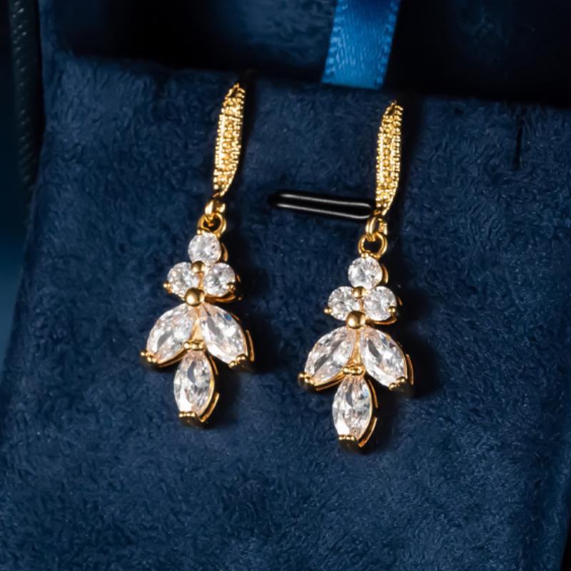 Fashion Small Fresh Ear Hook Copper Inlaid Zircon Women's Earrings High-end Elegant Temperament Stud Earrings Versatile Jewelry
