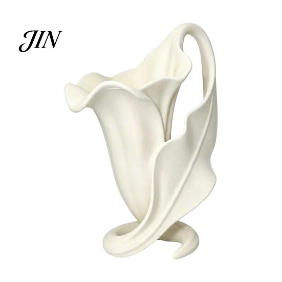 Abstrakte Keramik-Optik Vase 3D-gedrucktes Calla-Lilien-Ornament, Eleganter matter Off-White Blumenhalter mit stabiler Spiral-Moderner Kunst-Skulptur-Basis,