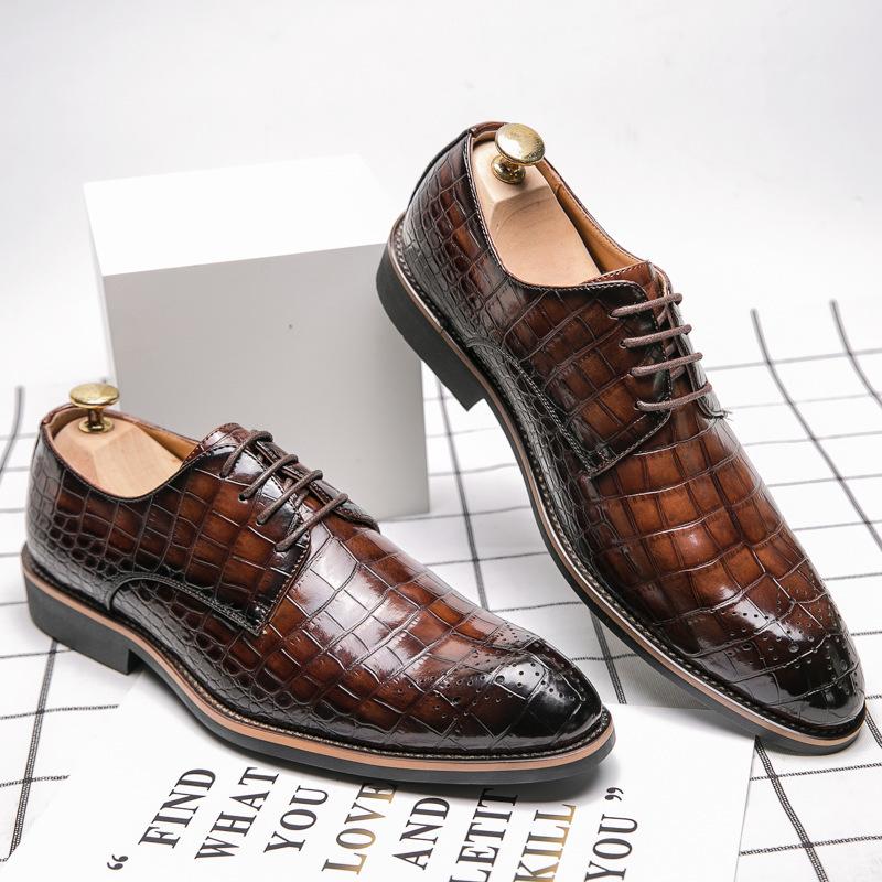 Crocodile pattern trend casual shoes pointed Brock leather shoes men's office sailing shoes large size men's shoes groom wedding shoes
