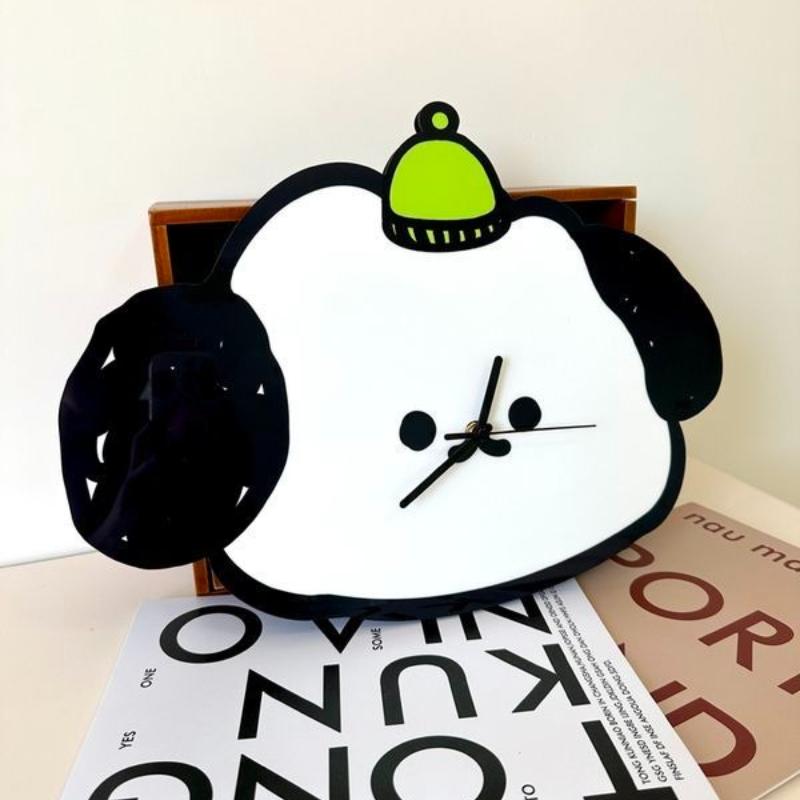 Cartoon Creative Decorative Wall-mounted Clock for Living Room, Bedroom and Studio, Silent Clock