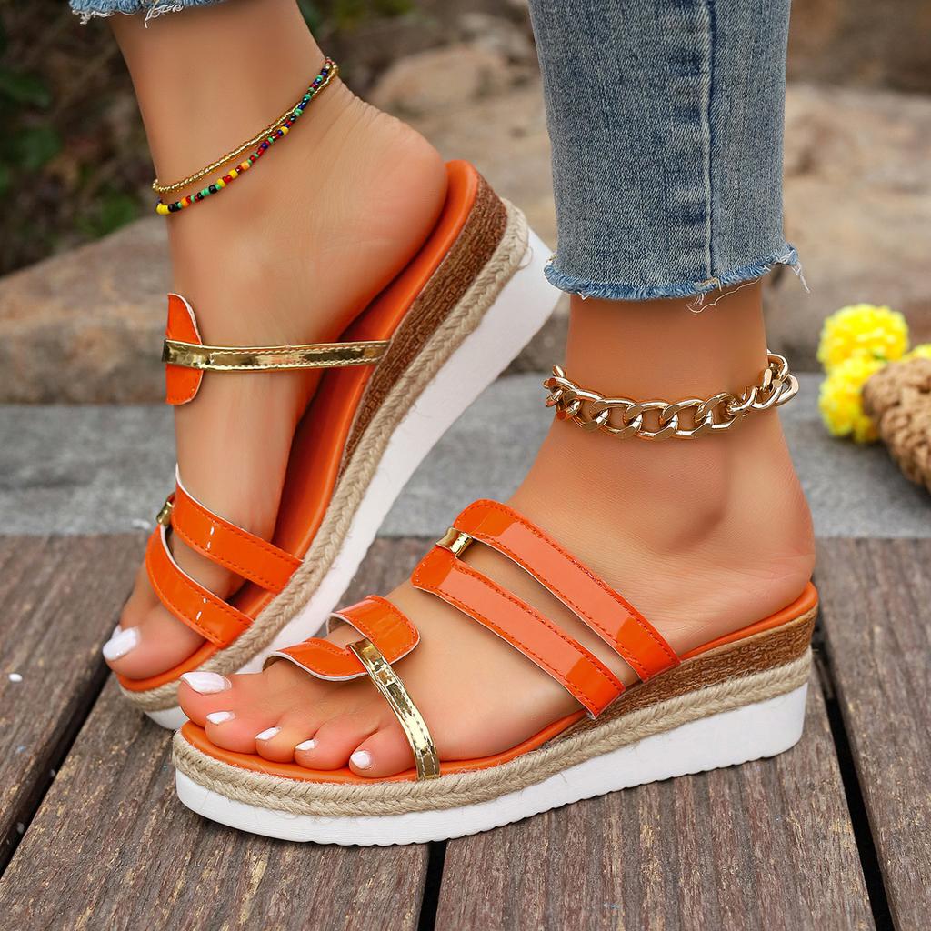 New foreign trade large size women's cool slippers summer European and American versatile slope heel Roman shoes women's platform loose shoes