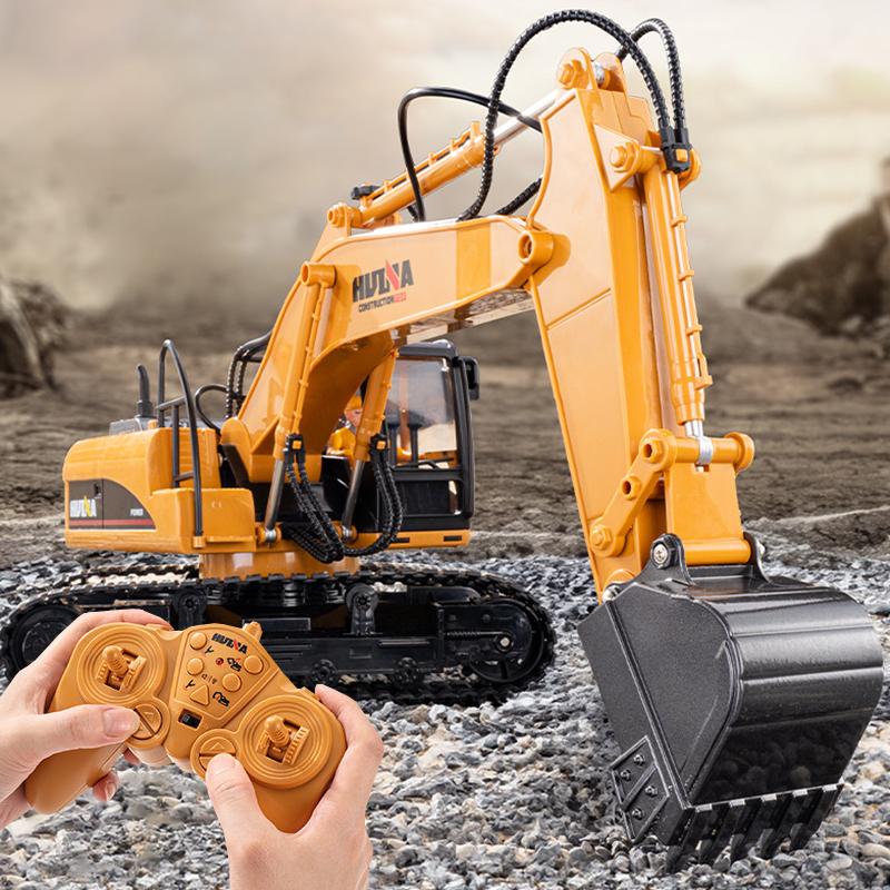 Huina 1535 1/14 RC Excavator Remote Control Truck with Lights Crawler Tractor Model Engineering Car Toys for Boys Christmas Gift