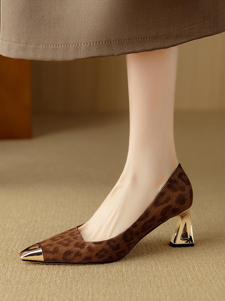 French temperament high heels women's 2025 spring new shallow mouth single shoes small fragrant leopard print evening shoes