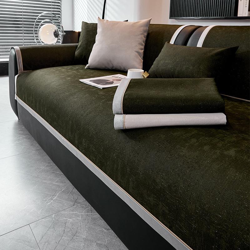 

Cool Light Luxury Sofa Cushion Universal In All Seasons, High-End Non-Slip Cover Cloth Towel New Cover Summer Mat 70*70cm