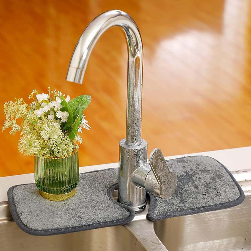 Special Microfiber Mat for Kitchen Faucets, To Absorb Water And Prevent Splashes,Serves To Protect Countertops In Bathroom