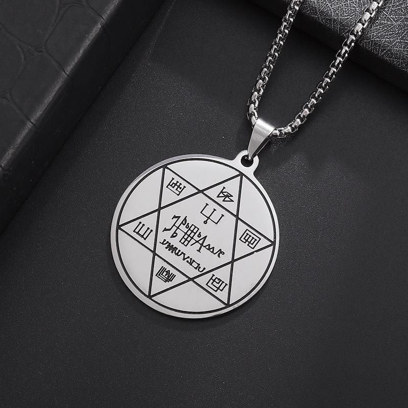 Retro European and American Sacred Geometric Solomon Hexagram Key Necklace Stainless Steel Round Necklace