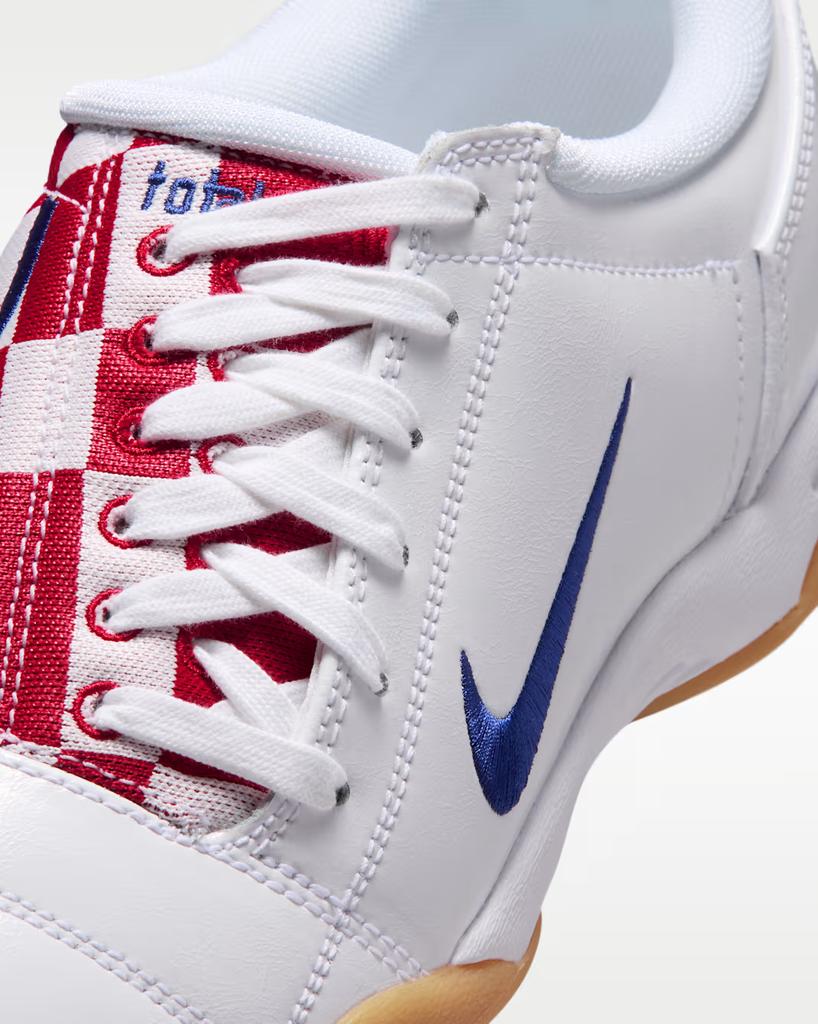 IV2472-100 Nike Total 90 3 Checkered Croatia (Men's)