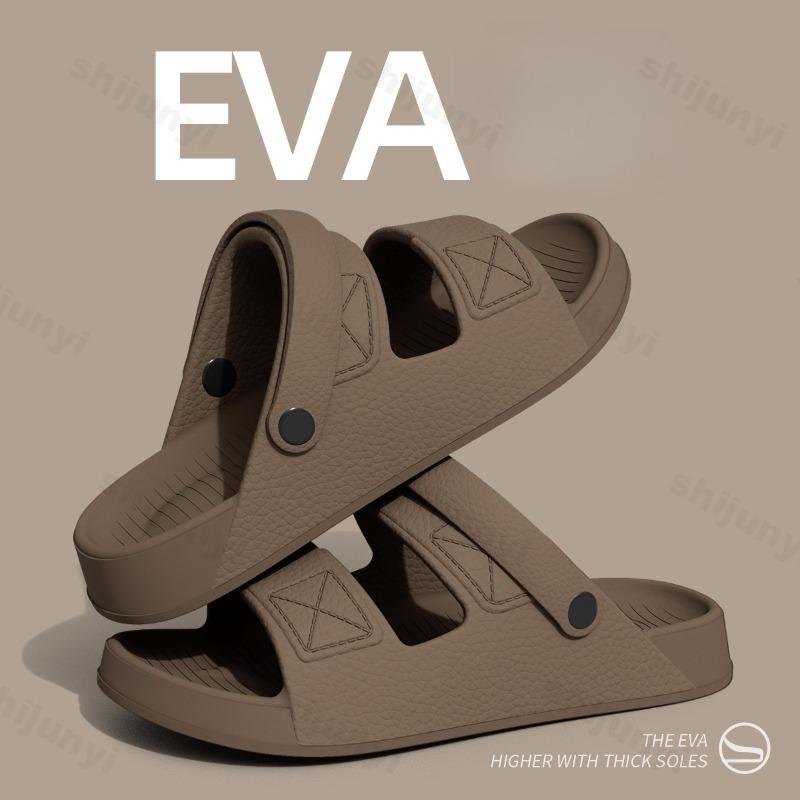 Fashion Men's Summer Driving Slippers 2025 New Style Non Slip Odor Resistant Outdoor Beach Hollow Breathable Comfortable Casual Sandals