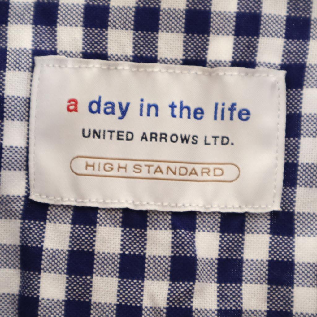 a day in the life Gingham Check Pattern Long sleeve Button down shirt M Men's Used