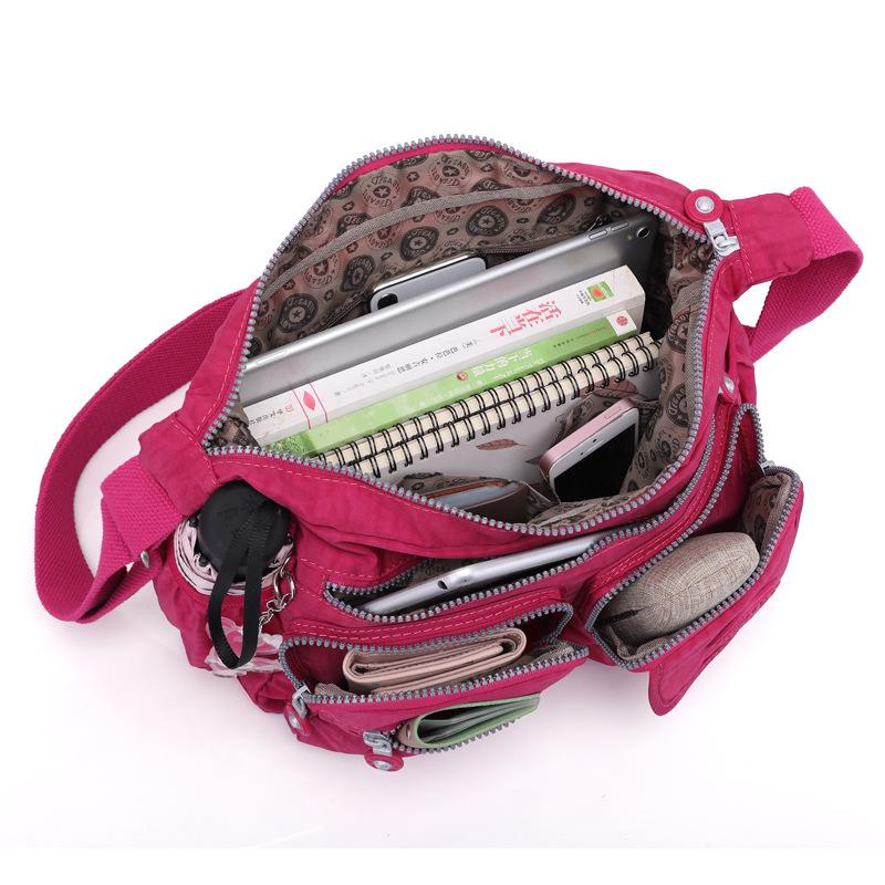 Trendy Women's Korean-Style Water-Repellent Medium Shoulder Messenger Bag