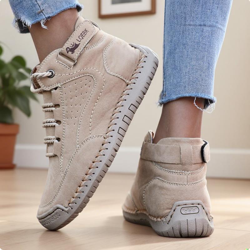 New Autumn Handmade Leather Women Boots Design Sneakers Man Breathable Casual Softer Shoes Men Ankle Boots Outdoor Boats