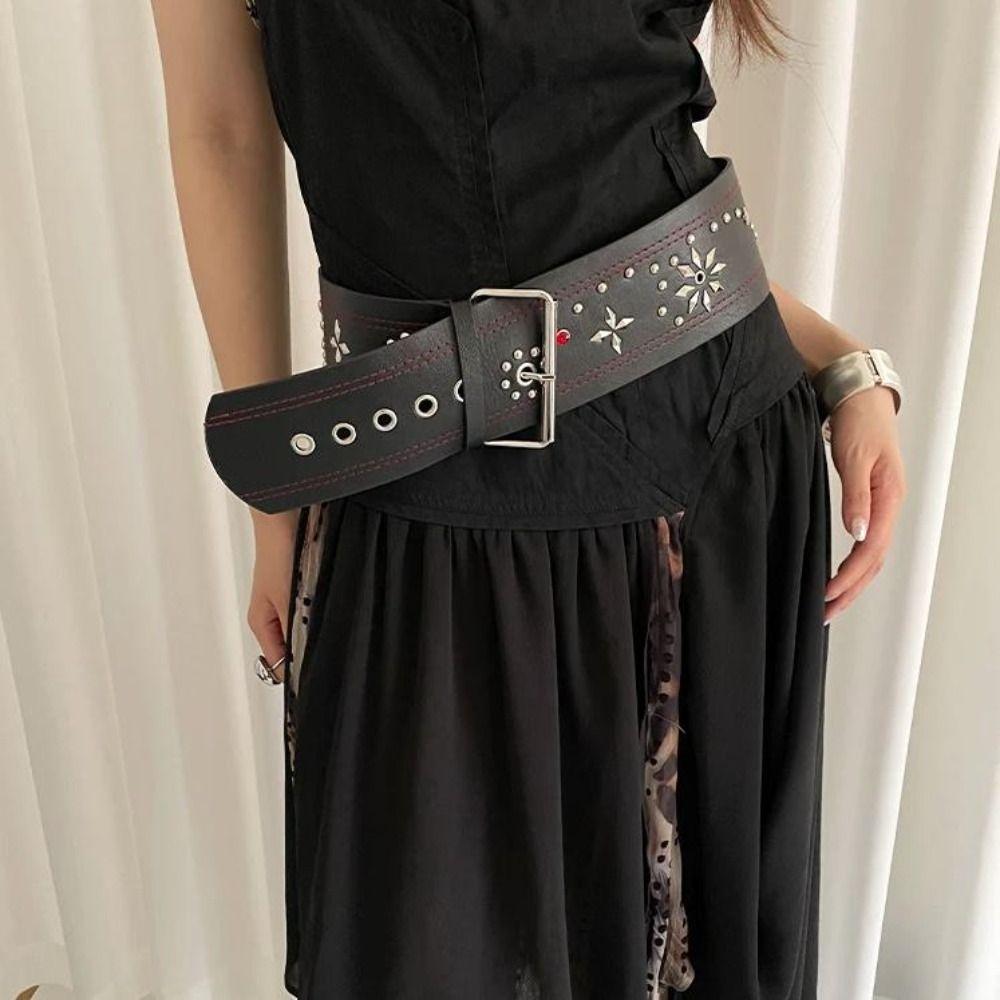 Vintage Women's Rivet Belt Gothic Dress Jeans Belt Niche Leather Waist Belt  Streetwear