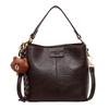Neue trendige Mode mit Anhänger Schulter Damenhandtasche Retro Schulter Große Kapazität Breitband Umhänge Eimerhandtasche