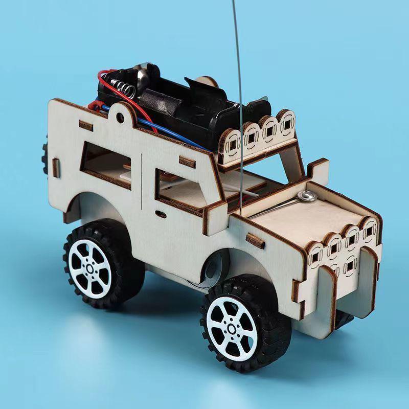 DIY Hand-Crank Generator Educational Science Toy for Kids