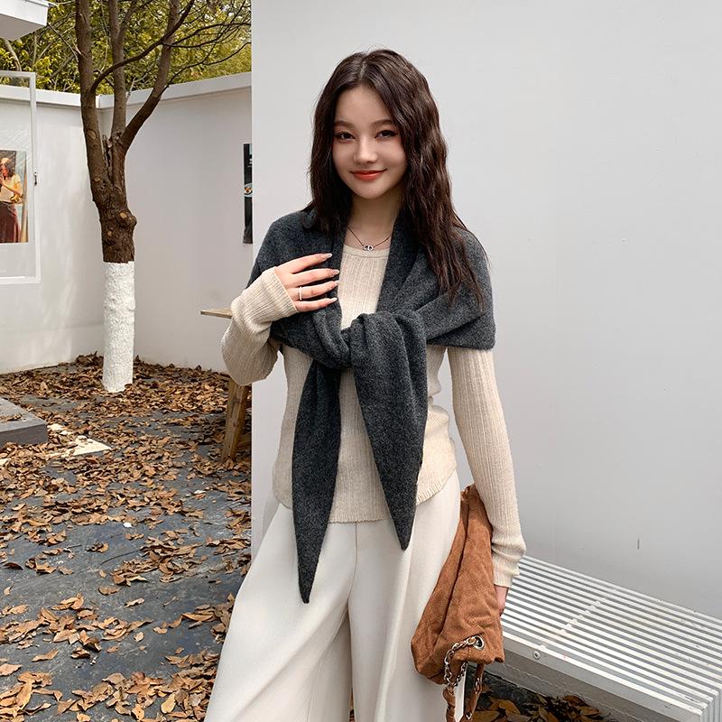 Women's Luxury Knit Shawl: Light, Versatile Solid Color Triangle Scarf & Cardigan for Spring/Autumn