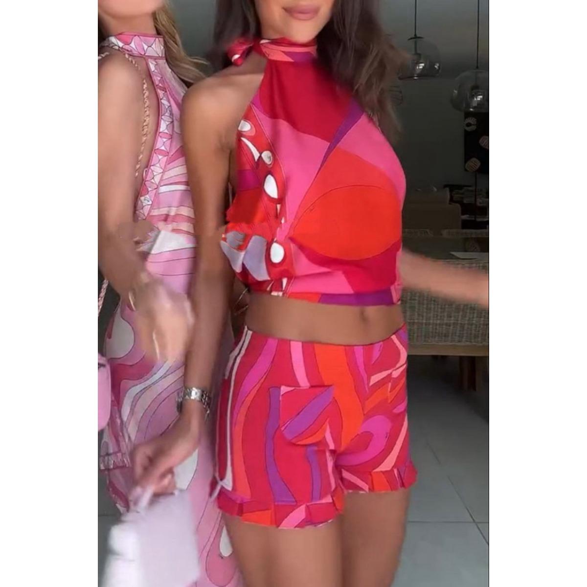 Women s Loose Fit Abstract Printed Two Piece Outfit Sleeveless Halter Crop Top High Waist Ruffle Hem Shorts Co Ord Set S