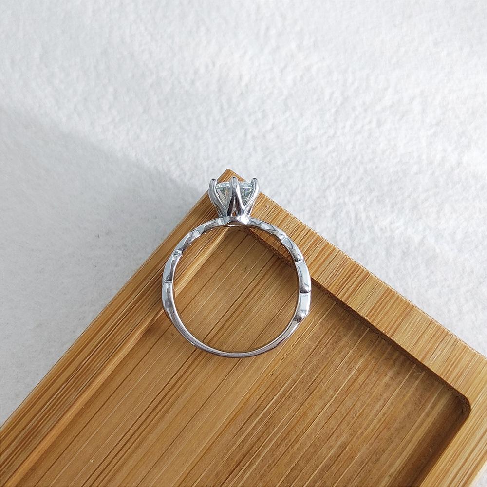 925 Sterling Silver Moissanite Six-Prong Women's Twin Flower Ring